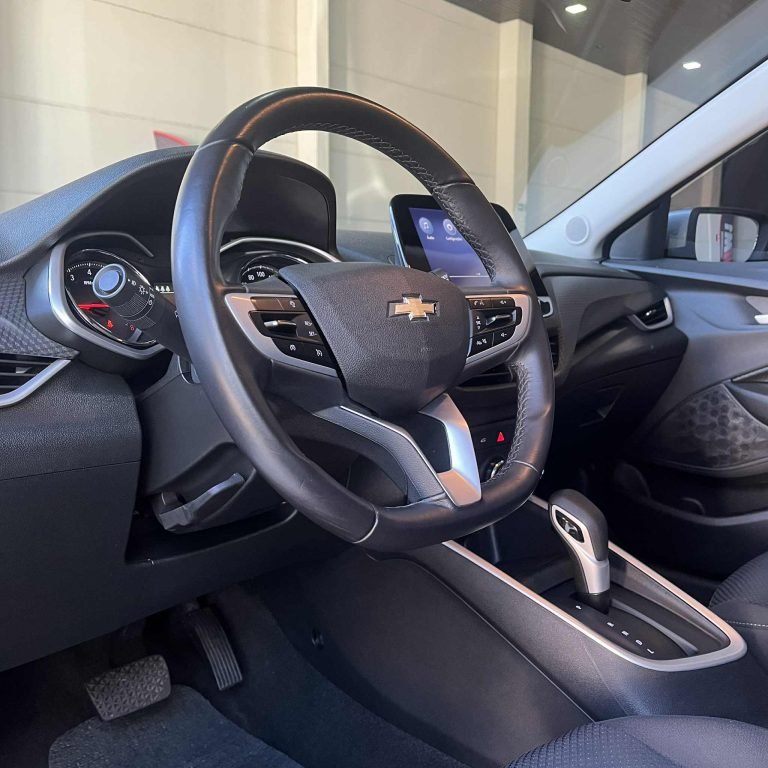 Chevrolet Onix Plus LTZ TB