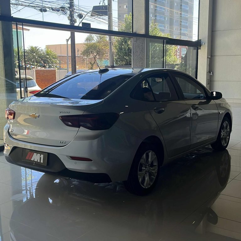 Chevrolet Onix Plus LTZ TB