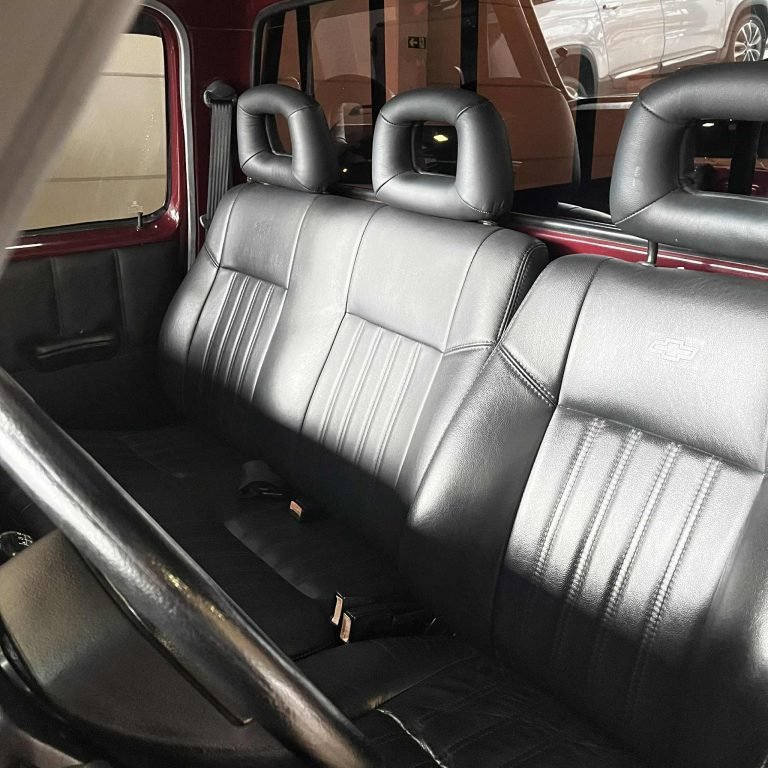 Chevrolet D-20 Deluxe