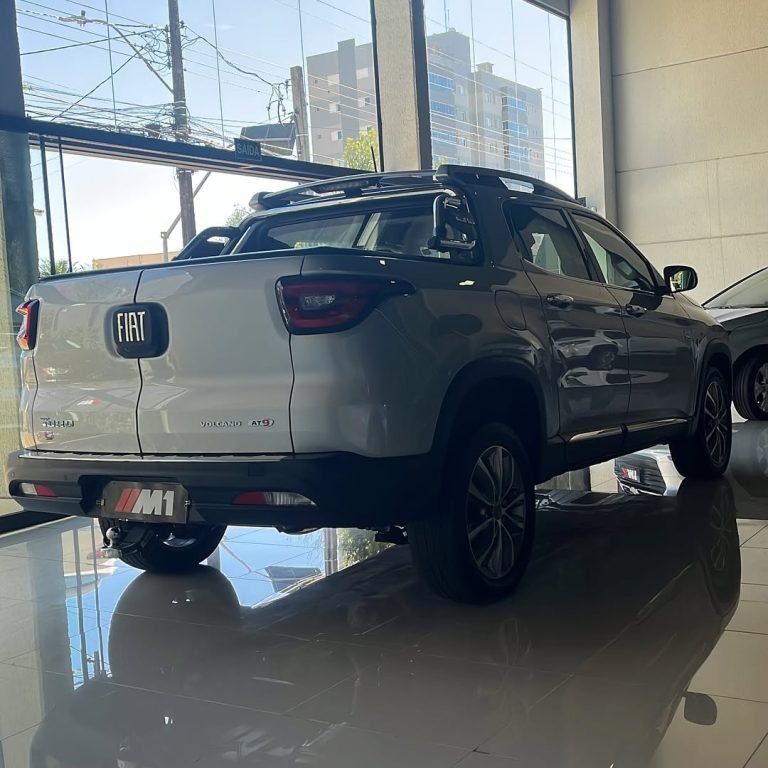 Fiat Toro Volcano 4×4 AT9 TB