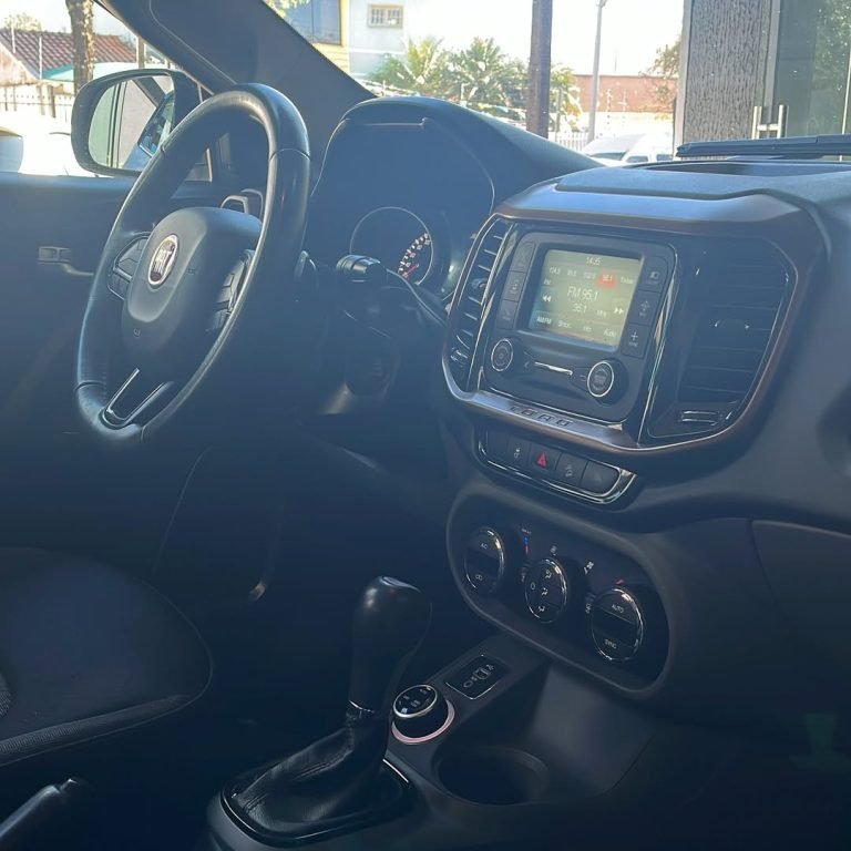Fiat Toro Volcano 4×4 AT9 TB