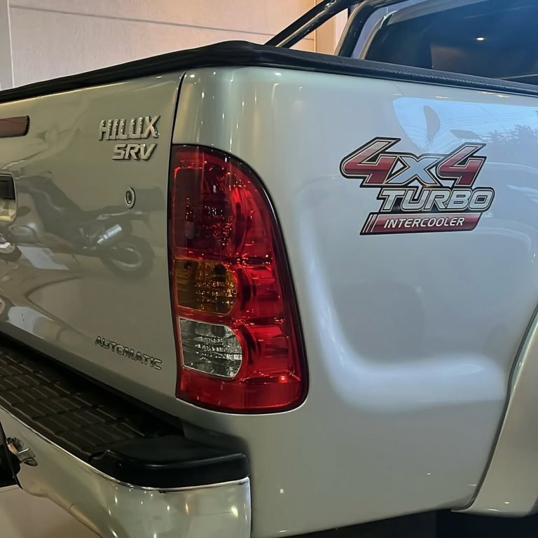 Toyota Hilux SRV