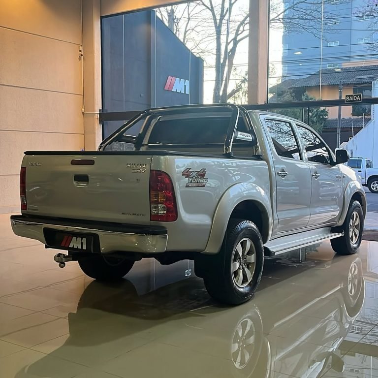 Toyota Hilux SRV