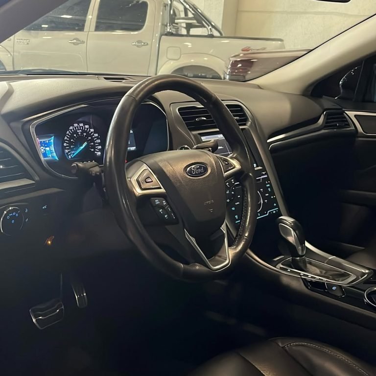 Ford Fusion Titanium 2.0