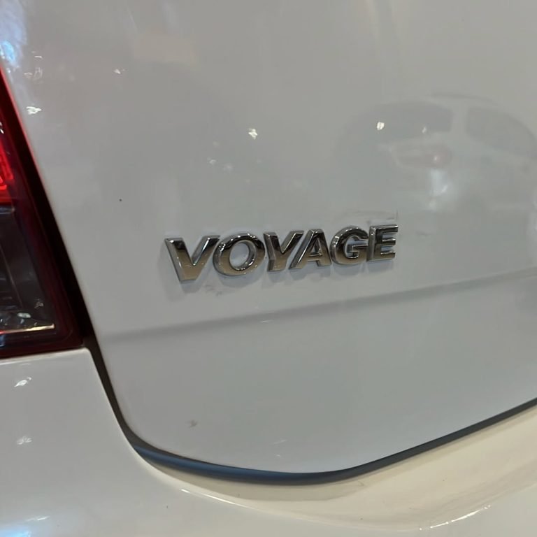 Volkswagen Voyage