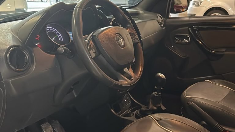 Renault Oroch 2.0