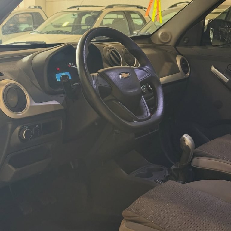 Chevrolet Montana LS
