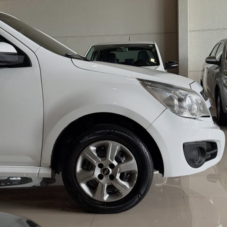 Chevrolet Montana LS