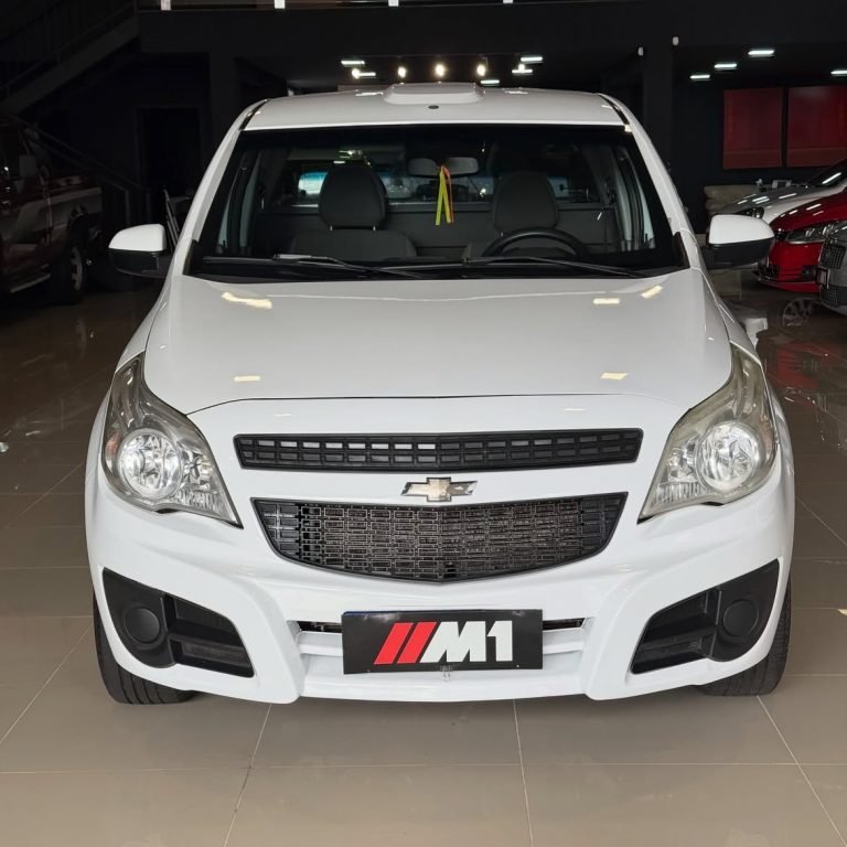 Chevrolet Montana LS
