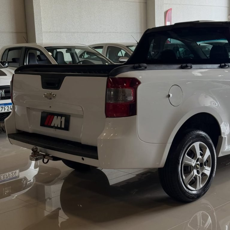 Chevrolet Montana LS