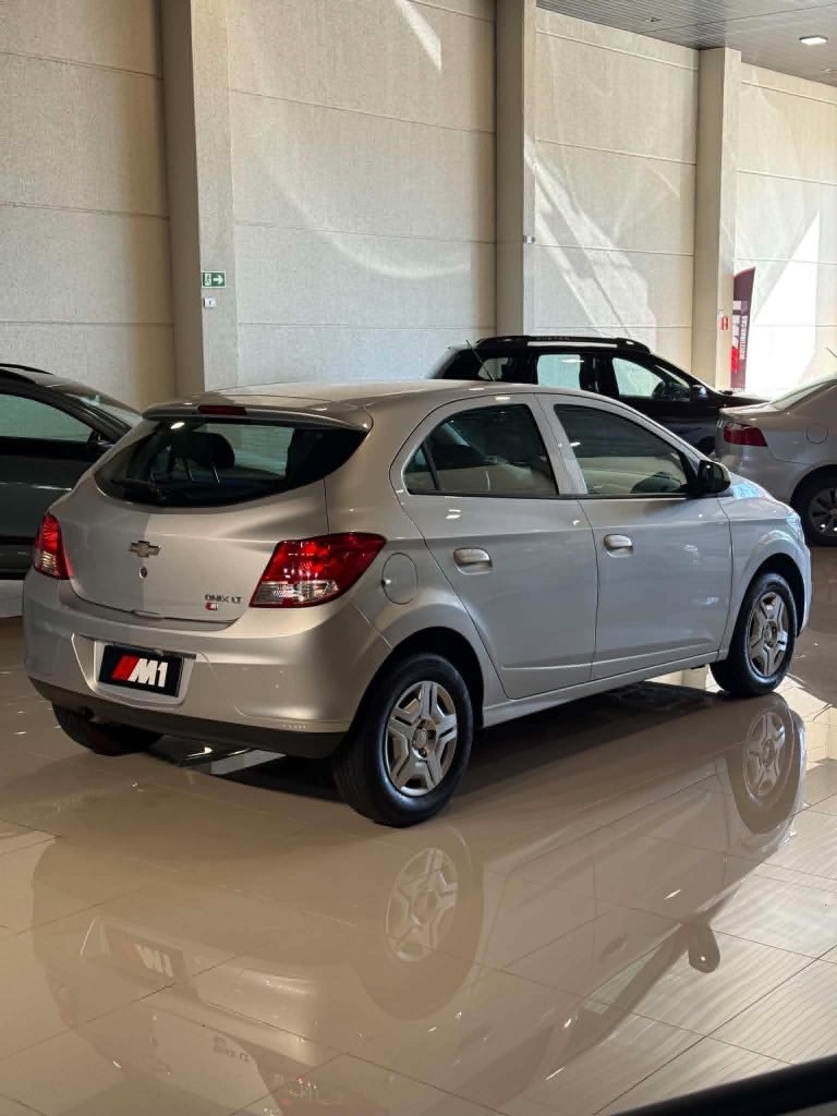 Chevrolet Onix LT 1.0