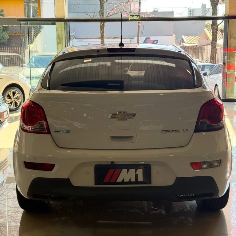 Cruze LT Hatch