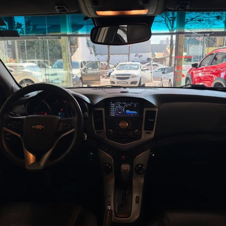 Cruze LT Hatch
