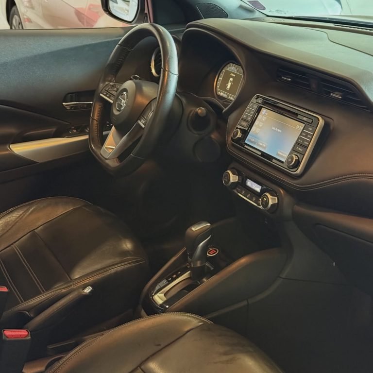 Nissan Kicks SL CVT
