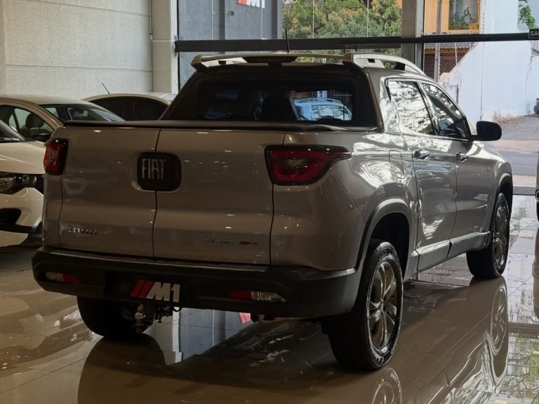 Fiat Toro Volcano 2.4 Flex